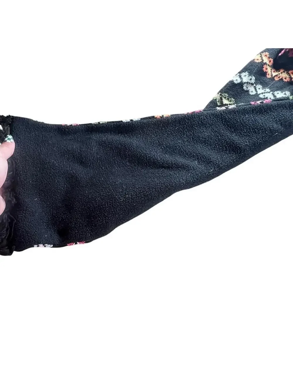 Retro Rainbow Heart Knit Scarf